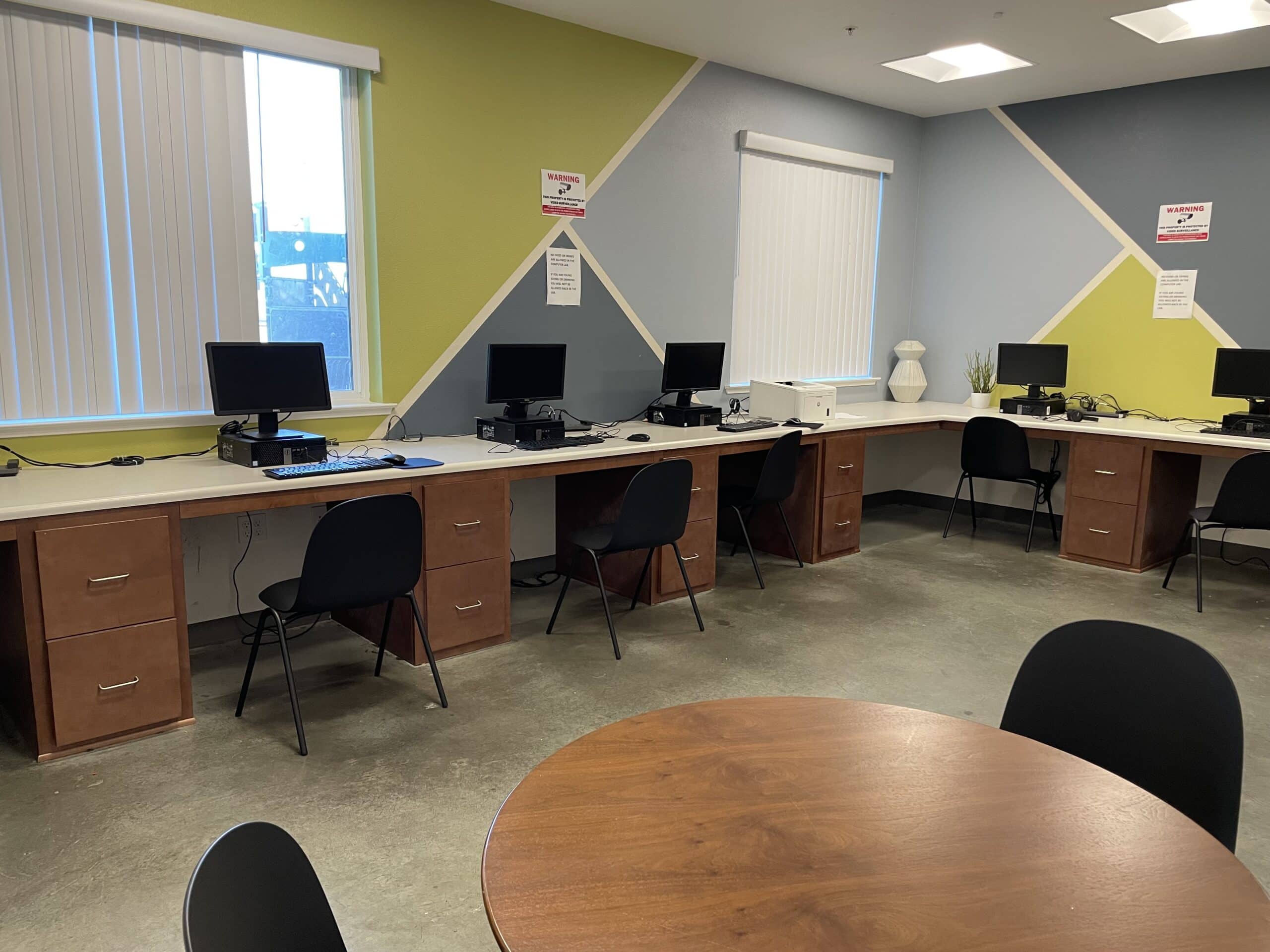  Computer Lab 