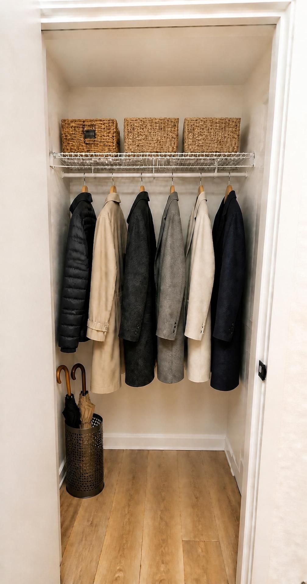  Coat Closet